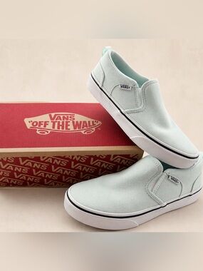 Vans Youth Slip-On Sneakers in Light Mint and White / Pale Aqua Vans Slip On’s